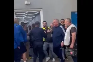 Ιωνικός - Λαμία: Τεταμένο κλίμα/Ο Μαρτίνεθ δέχθηκε κλωτσιά έξω από τα αποδυτήρια (βίντεο)
