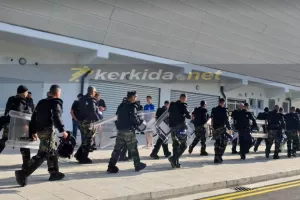 Ισχυρή αστυνομική δύναμη (Φώτος)