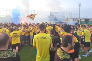 Στην προπόνηση για... "ντόπες" - τελικού οι ΑΕΛίστες! (Φώτος)