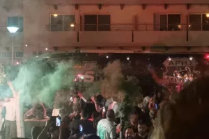 Υποδοχή με: "Να τους, να τους, τους πρωταθλητές"! (Φώτος/Βίντεο)