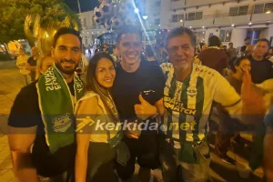Η φαμίλια... φώτο με Στεπίνσκι! 