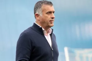 ΝΕΟ με Γιάννη Αναστασίου