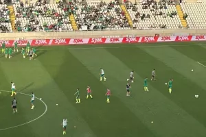 Η εντεκάδα της ΑΕΚ/ Βασικός ο Φαράζ