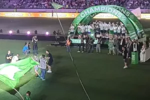 Το σήκωσε... ο ΑΡΗΣ! (Φώτος/Βίντεο)