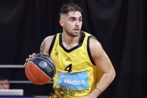 "Θα μιλήσω σίγουρα με τον Άρη και όποιες άλλες ομάδες προκύψουν"