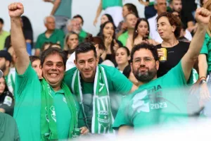 Η φιέστα τίτλου του Άρη στο ΚΕΡΚΙΔΑ.ΝΕΤ (Φώτος)