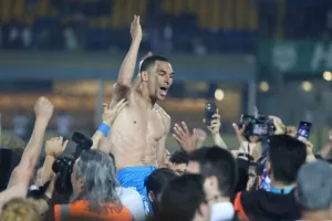 Σαν Σήμερα/ Ο Απόλλωνας πρωταθλητής για 4η φορά στην ιστορία του (Φώτος)