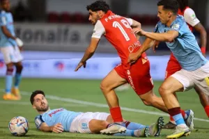 Νέα Σαλαμίνα - ΕΝΠ: “Ερυθρόλευκη” κυριαρχία, “βυσσινί” χαμένη ευκαιρία…