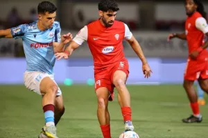Νέα Σαλαμίνα - ΕΝΠ: “Ερυθρόλευκη” κυριαρχία, “βυσσινί” χαμένη ευκαιρία…