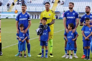 Ανόρθωση - Ολυμπιακός: Από πεντάρα σε... τεσσάρα η ανεβασμένη "Κυρία"! (φώτος)