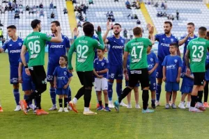 Ανόρθωση - Ολυμπιακός: Από πεντάρα σε... τεσσάρα η ανεβασμένη "Κυρία"! (φώτος)
