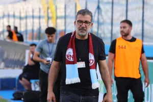 Με κασκόλ ο Φώτης!