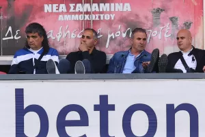 Νέα Σαλαμίνα - Ανόρθωση: "Γαλανόλευκο" το Βαρωσιώτικο (φώτος)