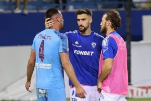 Απογοήτευση, σκυμμένα κεφάλια, δάκρυα...