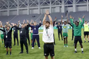 (ΦΩΤΟΣ) Έκρηξη χαράς και… διάχυτη η ανυπομονησία 