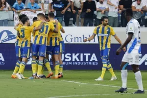 Απόλλων - ΑΠΟΕΛ: Τον "σκότωσε" και έμεινε ζωντανός! (φώτος)