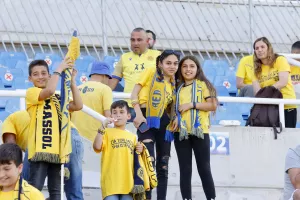 (Φωτορεπορτάζ) Φουλ... στο κίτρινο η Δυτική και το Νότιο πέταλο