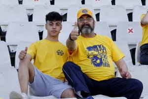 (Φωτορεπορτάζ) Φουλ... στο κίτρινο η Δυτική και το Νότιο πέταλο