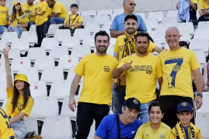 (Φωτορεπορτάζ) Φουλ... στο κίτρινο η Δυτική και το Νότιο πέταλο