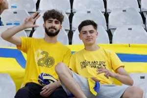 (Φωτορεπορτάζ) Φουλ... στο κίτρινο η Δυτική και το Νότιο πέταλο