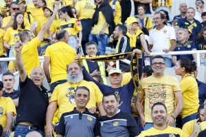 (Φωτορεπορτάζ) Φουλ... στο κίτρινο η Δυτική και το Νότιο πέταλο