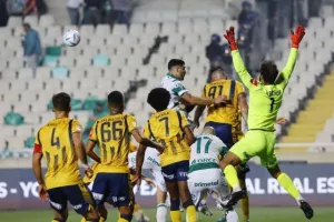 ΑΕΛ - Ομόνοια: Ο Καρίμ το... έβαψε πράσινο - Back2back Κυπελλούχος η Ομόνοια! (Φώτος)