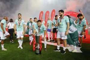 ΦΩΤΟΣ/Το σήκωσε η Ομόνοια!