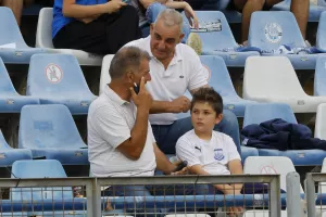 Ο κόσμος στο "Σ. Κυριακίδης"