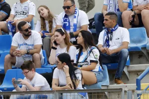 Ο κόσμος στο "Σ. Κυριακίδης"