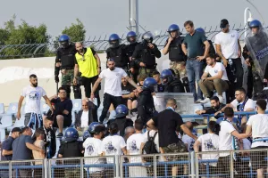 Ο κόσμος στο "Σ. Κυριακίδης"
