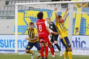 ΑΕΛ - Νέα Σαλαμίνα: Έξι γκολ, "Χ"ορταστικό παιχνίδι! (φώτος)