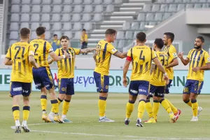 ΑΕΛ - Νέα Σαλαμίνα: Έξι γκολ, "Χ"ορταστικό παιχνίδι! (φώτος)