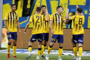 ΑΕΛ - Νέα Σαλαμίνα: Έξι γκολ, "Χ"ορταστικό παιχνίδι! (φώτος)
