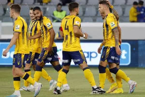 ΑΕΛ - Νέα Σαλαμίνα: Έξι γκολ, "Χ"ορταστικό παιχνίδι! (φώτος)