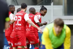 ΑΕΛ - Νέα Σαλαμίνα: Έξι γκολ, "Χ"ορταστικό παιχνίδι! (φώτος)