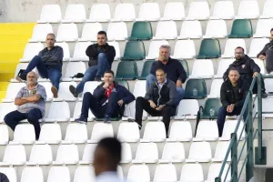 Δόξα - Νέα Σαλαμίνα: Ερυθρόλευκο "διπλό", πάμε για θρίλερ παραμονής! 