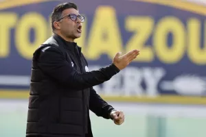 Δόξα - ΕΝΠ: "Ζωντανή" με τρίποντο ελπίδας Κατσιάρη! (φώτος)