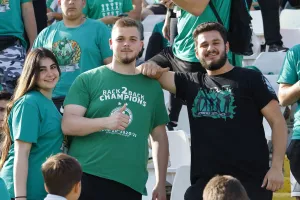 (Φωτορεπορτάζ) Τίγκα... στο πράσινο η Ανατολική και το Βόρειο Πέταλο