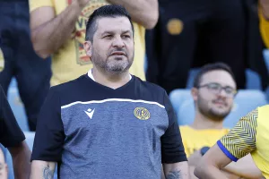 (Φωτορεπορτάζ) Φουλ... στο κίτρινο η Δυτική και το Νότιο πέταλο