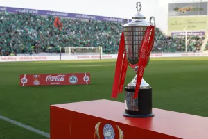 Τελικός με 19076