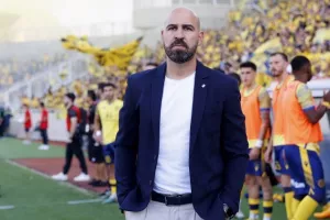 ΑΕΛ - Ομόνοια: Ο Καρίμ το... έβαψε πράσινο - Back2back Κυπελλούχος η Ομόνοια! (Φώτος)