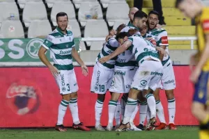 ΑΕΛ - Ομόνοια: Ο Καρίμ το... έβαψε πράσινο - Back2back Κυπελλούχος η Ομόνοια! (Φώτος)