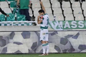ΑΕΛ - Ομόνοια: Ο Καρίμ το... έβαψε πράσινο - Back2back Κυπελλούχος η Ομόνοια! (Φώτος)