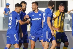 Ανόρθωση - ΑΕΛ: Τρίποντο η "Κυρία", αγωνία στους "Λέοντες" για "2" (φώτος)