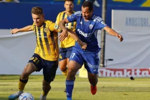 Ανόρθωση - ΑΕΛ: Τρίποντο η "Κυρία", αγωνία στους "Λέοντες" για "2" (φώτος)