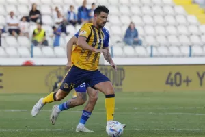 Ανόρθωση - ΑΕΛ: Τρίποντο η "Κυρία", αγωνία στους "Λέοντες" για "2" (φώτος)