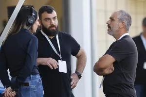 Δόξα - Ακρίτας: Oι Παφίτες έβαλαν "φωτιά" στην υπόθεση παραμονή!