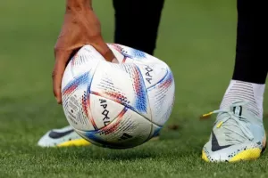 ΑΠΟΕΛ - Άρης: Φινάλε με 7 γκολ και γαλαζοκίτρινο τρίποντο (φώτος)