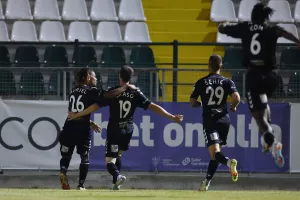 Δόξα - Ακρίτας: Oι Παφίτες έβαλαν "φωτιά" στην υπόθεση παραμονή!