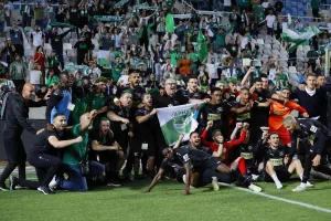 (Φωτορεπορτάζ) Οι έξαλλοι πανηγυρισμοί των πρωταθλητών